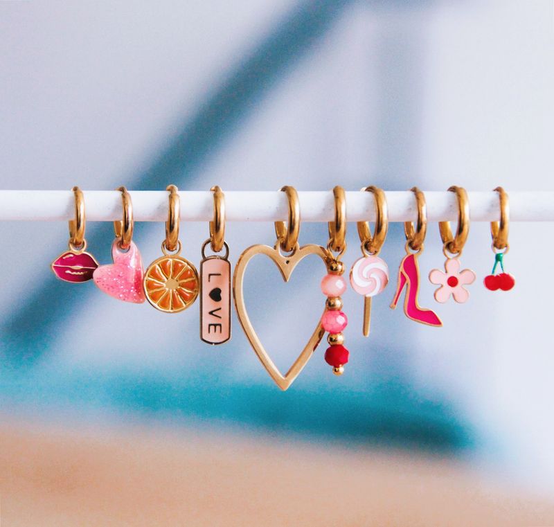RVS creolen met glitter hart – roze –