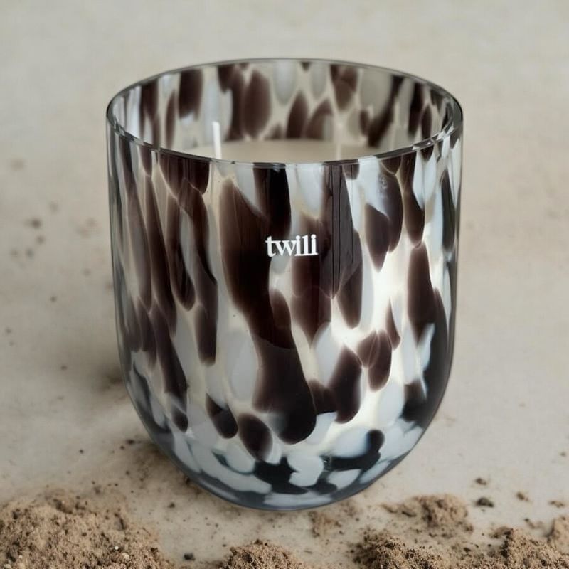 Twili indoor Lotus black collection