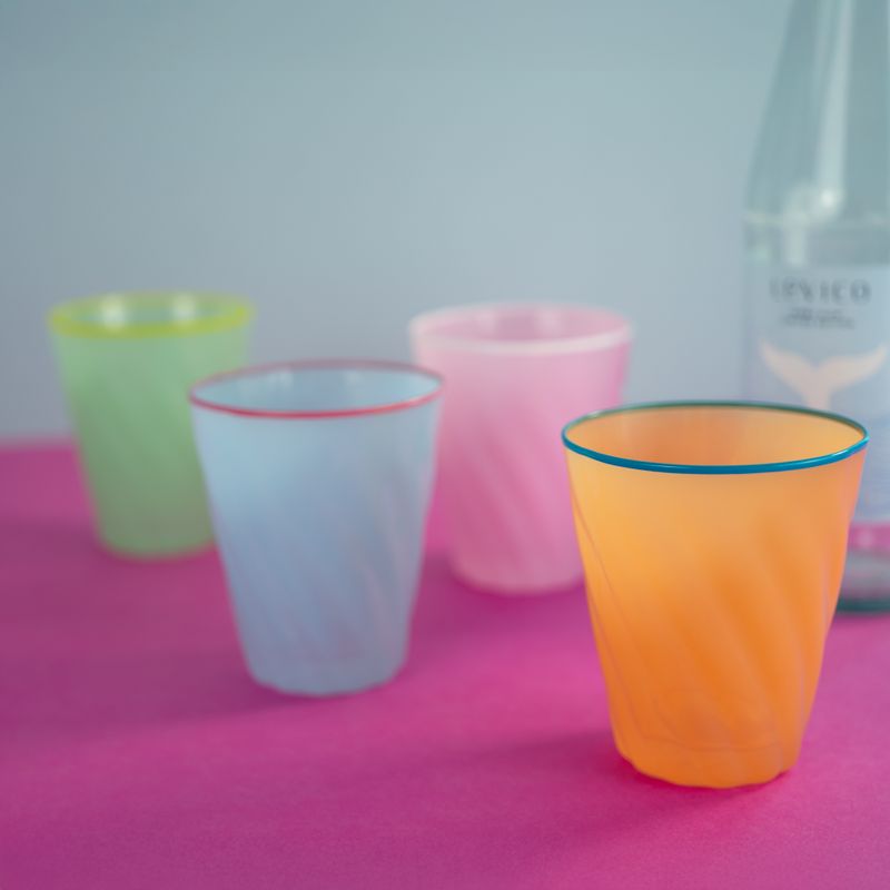 Set van 4 kleurrijke glaasjes