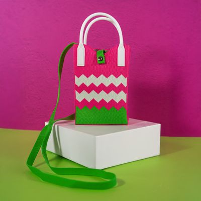 Gehaakt telefoontasje ZIGZAG