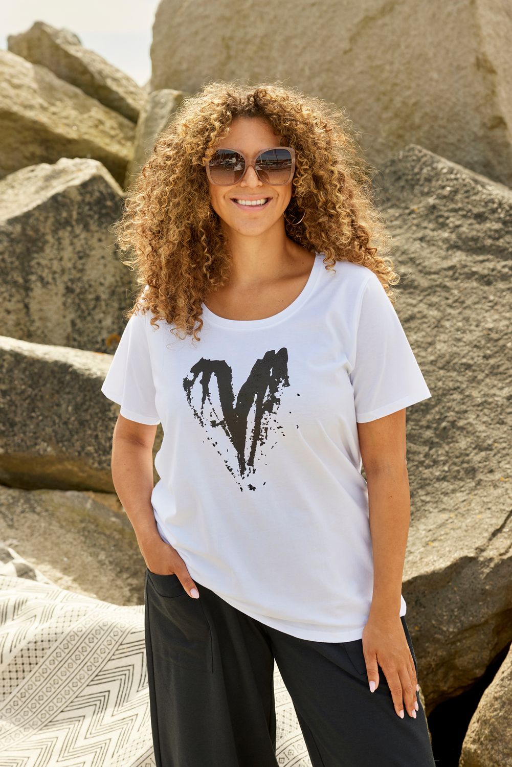 ZHENZI FENN T-SHIRT