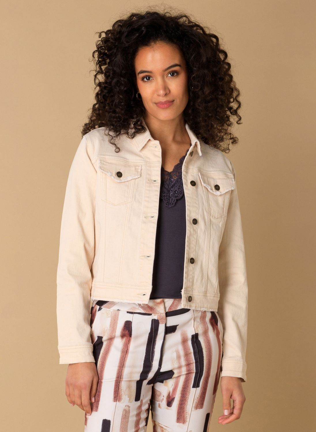 IVY BEAU PLIEN
