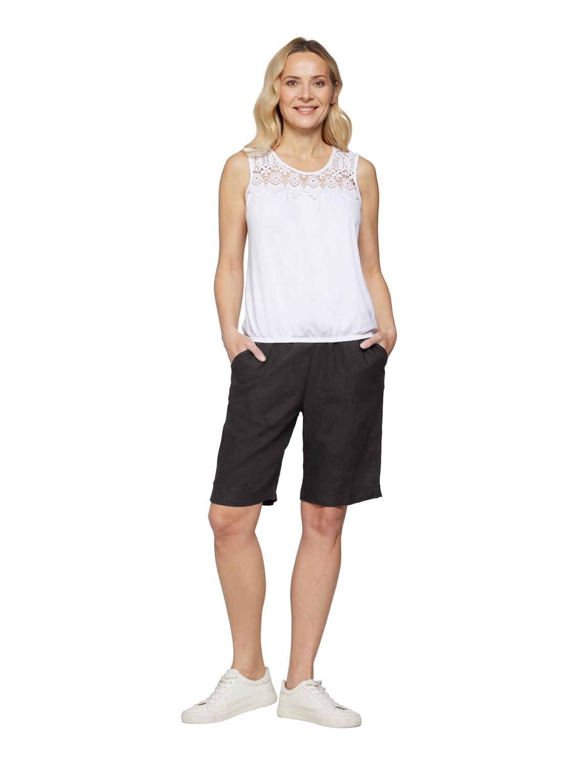 SIGNATURE SHORTS