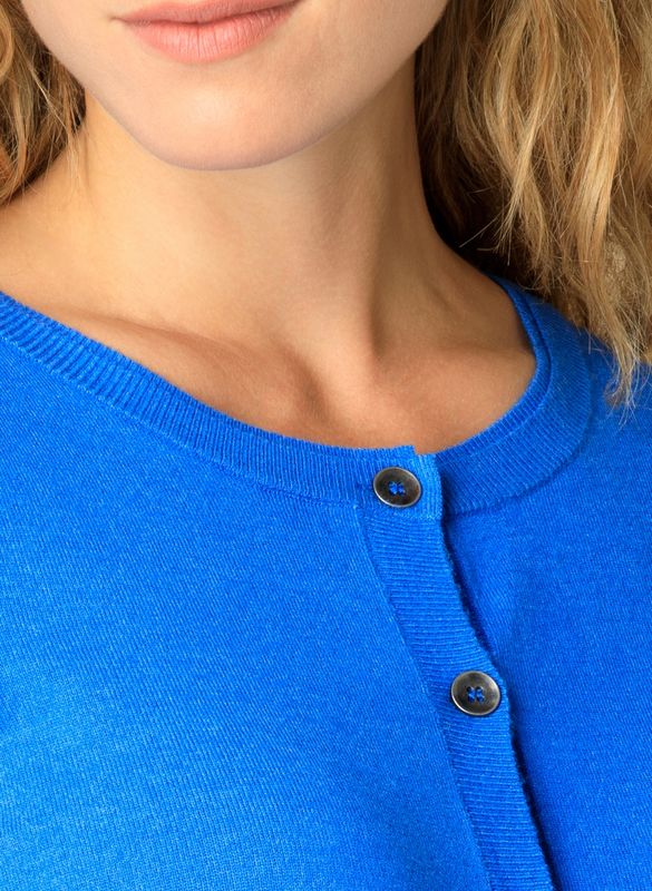 IVY BEAU EMI COVER-UP