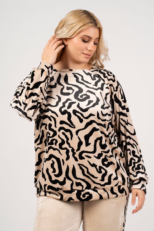 CURVISS SWEATER