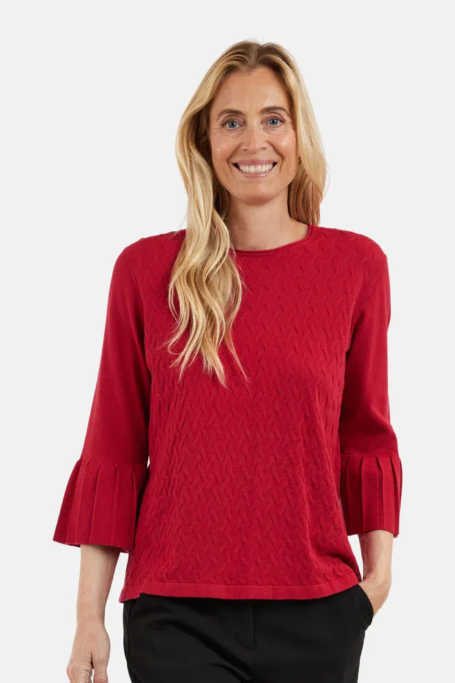 SIGNATURE PULLOVER