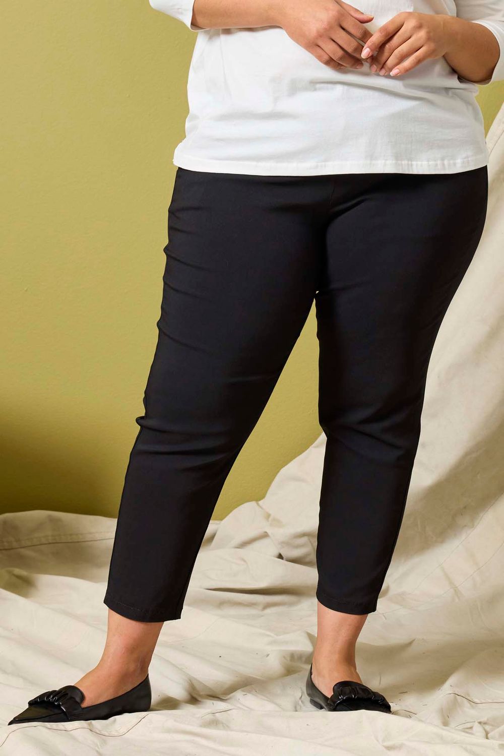 ZHENZI TWIST FIT PANTS