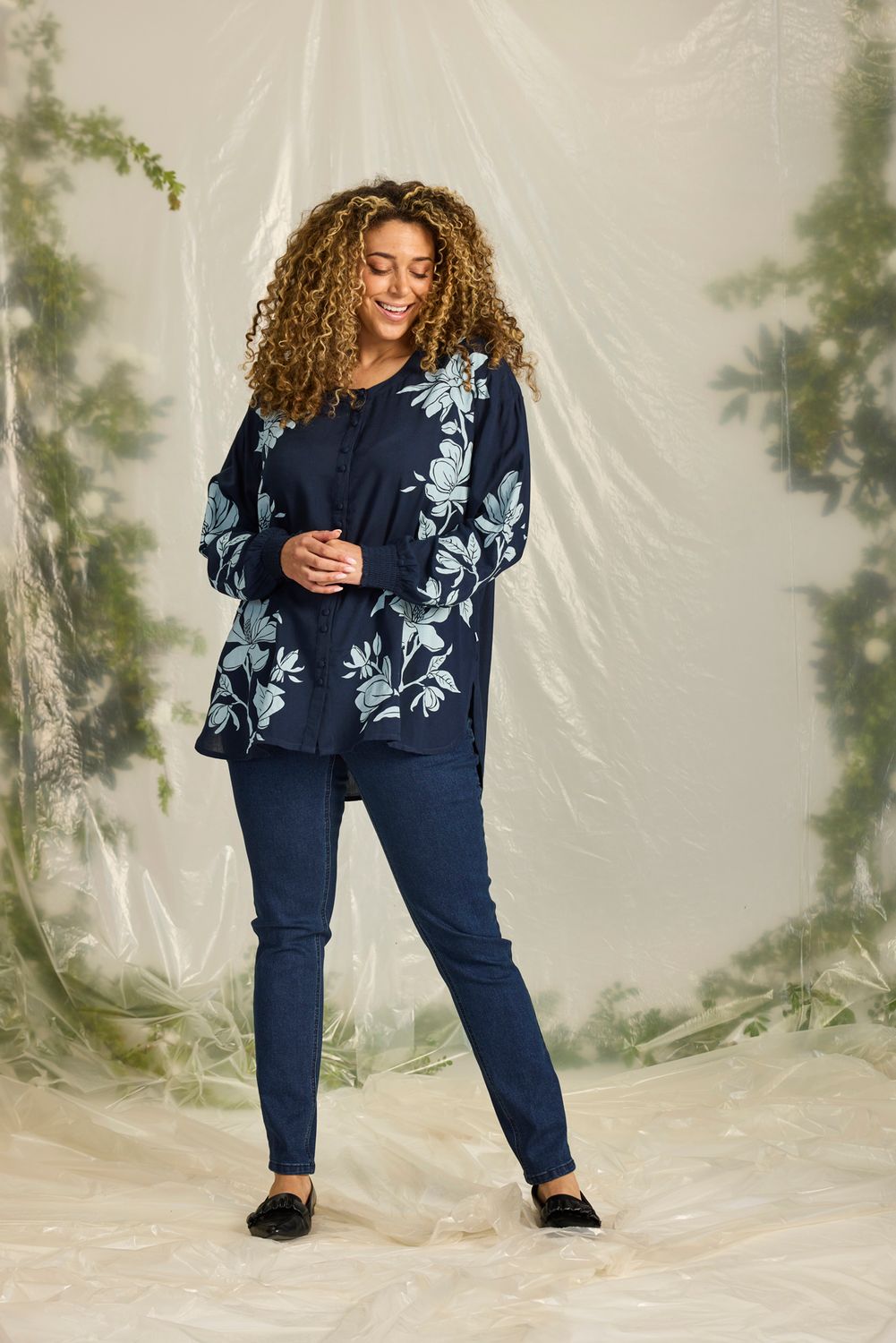 ZHENZI STOMP FIT JEANS