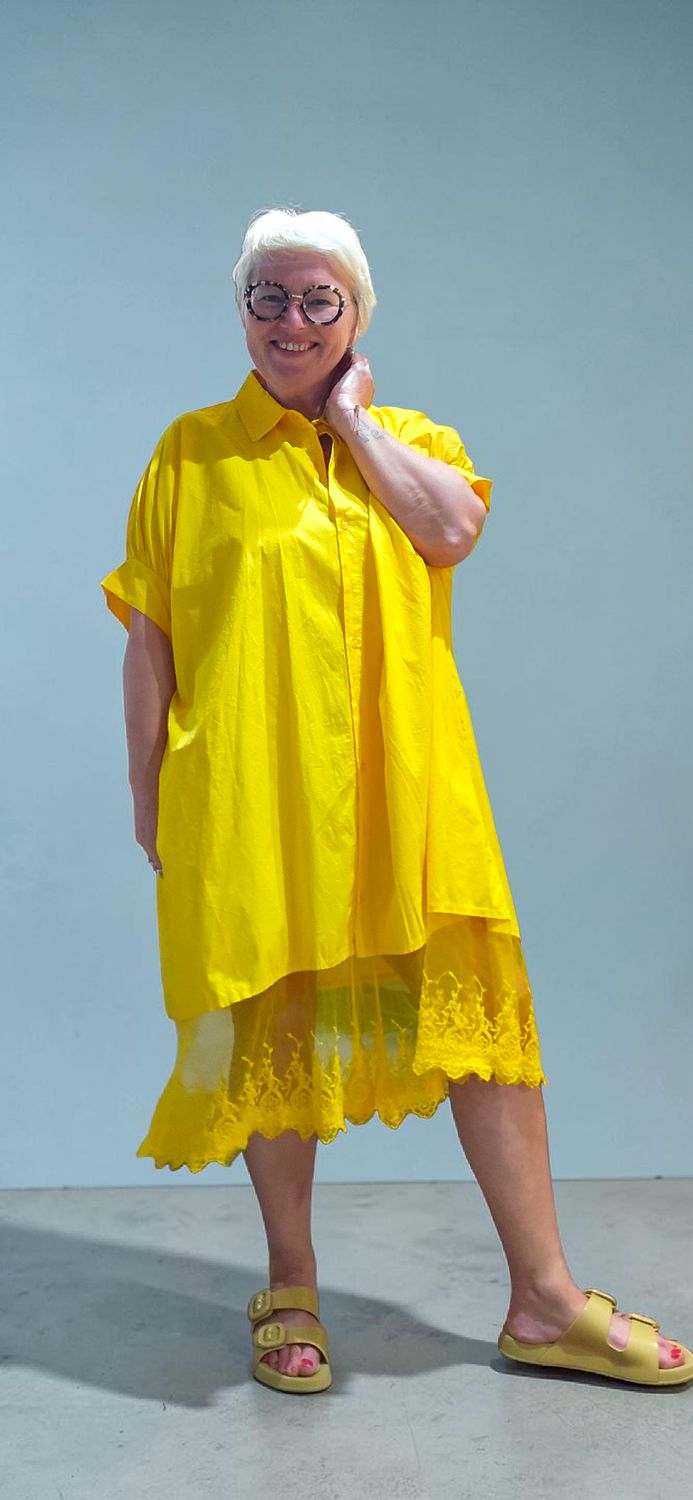 APRIL VINTAGE MAXI HEMDJURK MET KANT