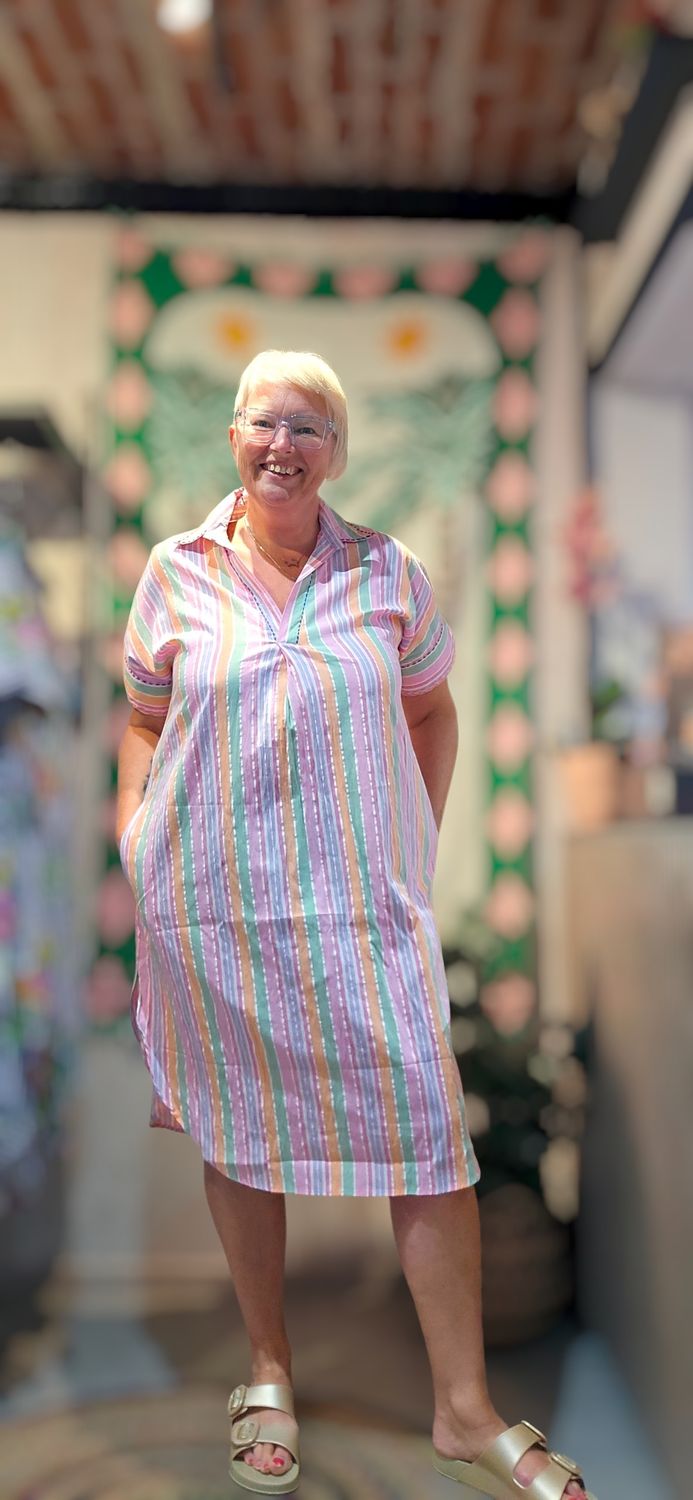 MISS TERRE JURK IN PASTEL STREEPJES