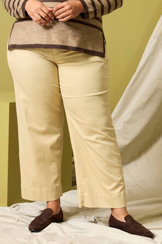 ZHENZI RUPI FIT PANTS