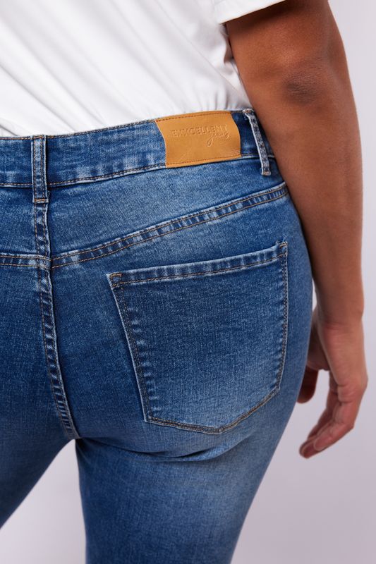 EXXCELLENT LOES FLARED JEANS