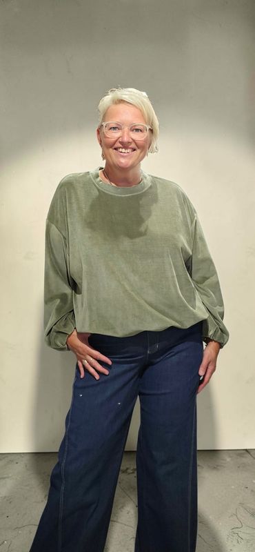 BLUEBEERY NIKKI PULLOVER