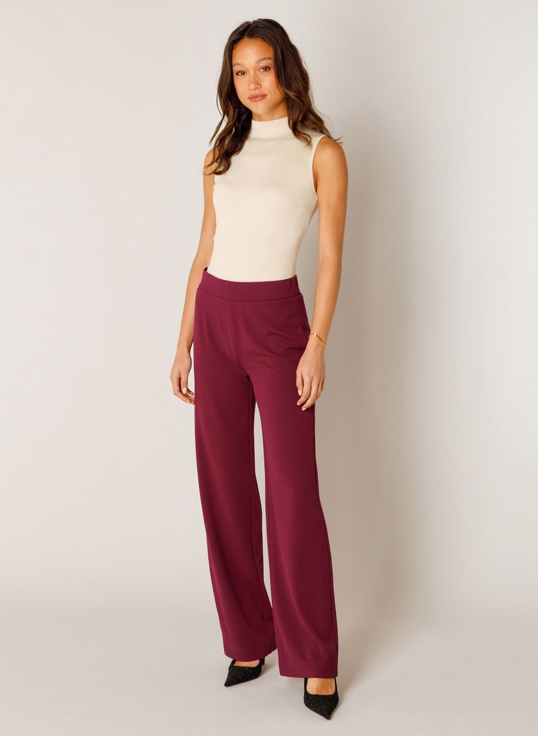 BASE LEVEL YARAH PANTS