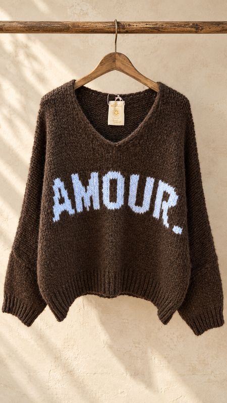 APRIL VINTAGE PULL AMOUR