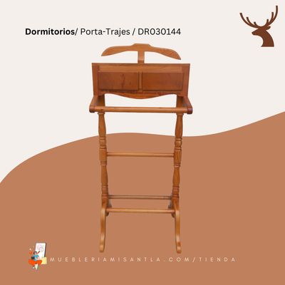 Porta traje de cedro