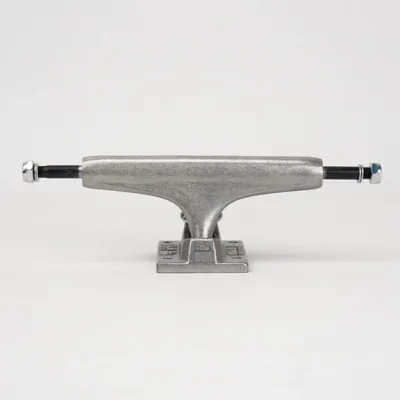 Film Raw Trucks purple bushings 6.5