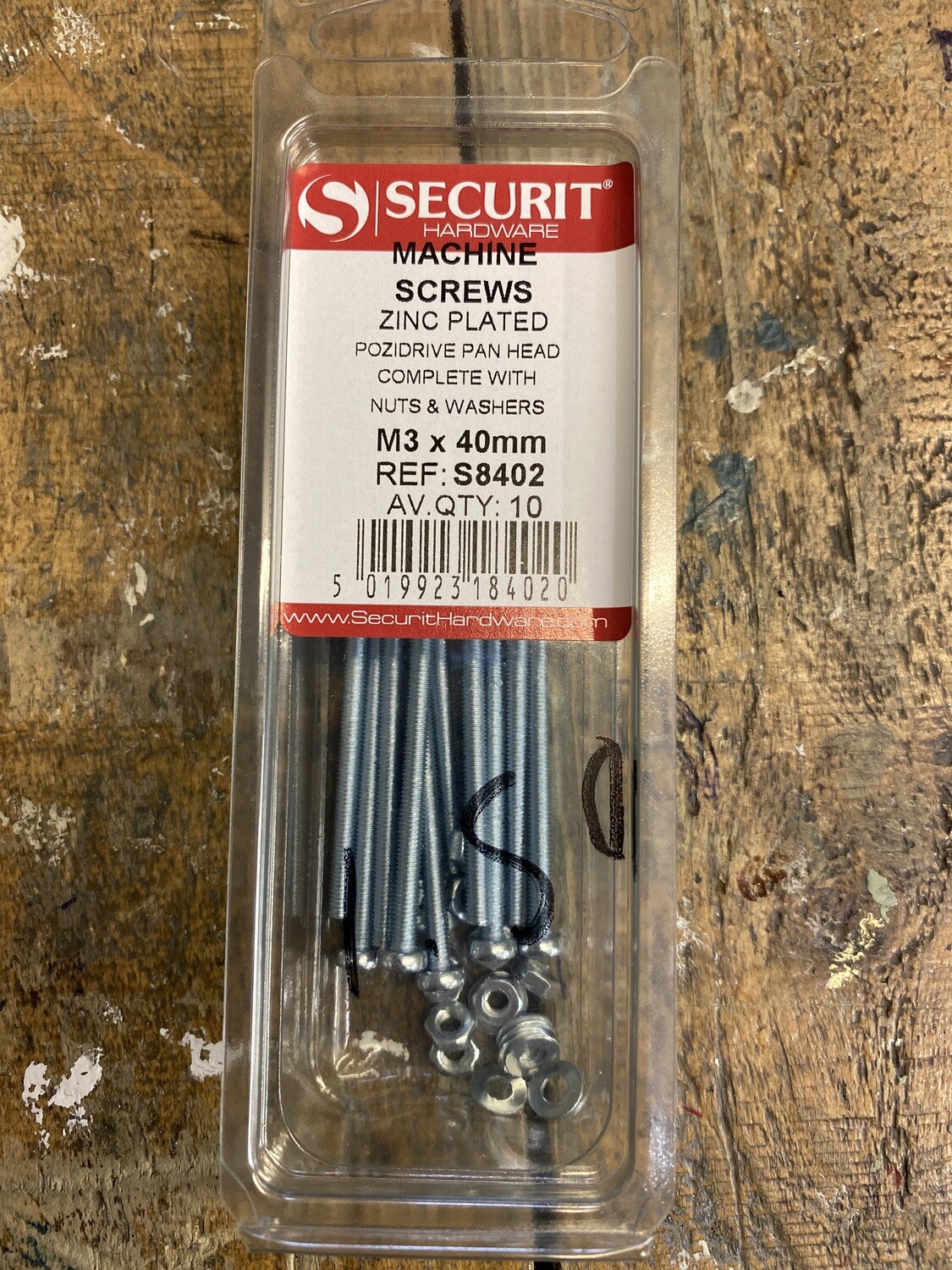 M3 x 40mm Machine screw