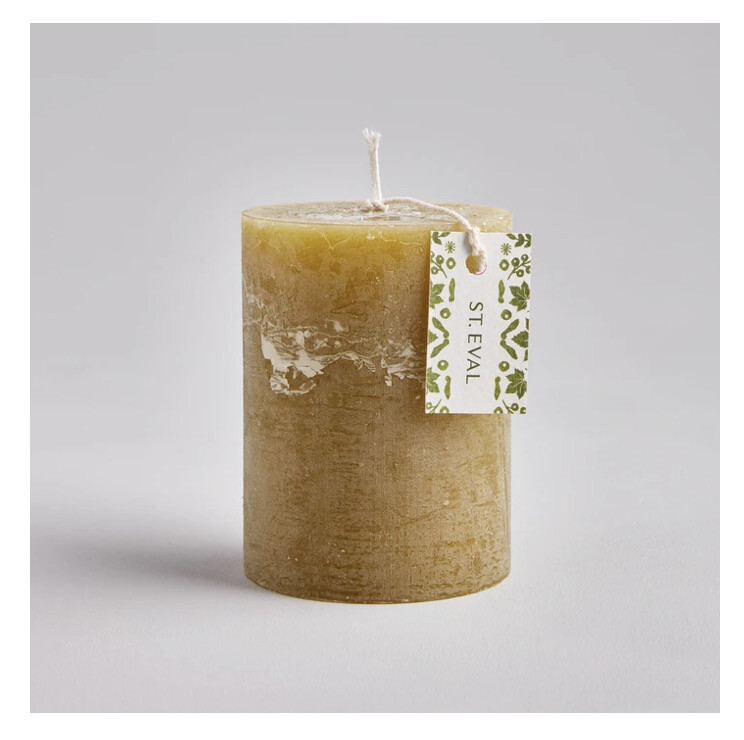 The Folk Candle in Moss The Folk Candle in Moss