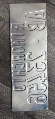 replica targa rimorchio a rileivo e catarifrangente