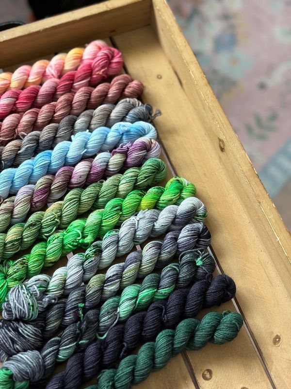 Little Foxes Mini Skeins