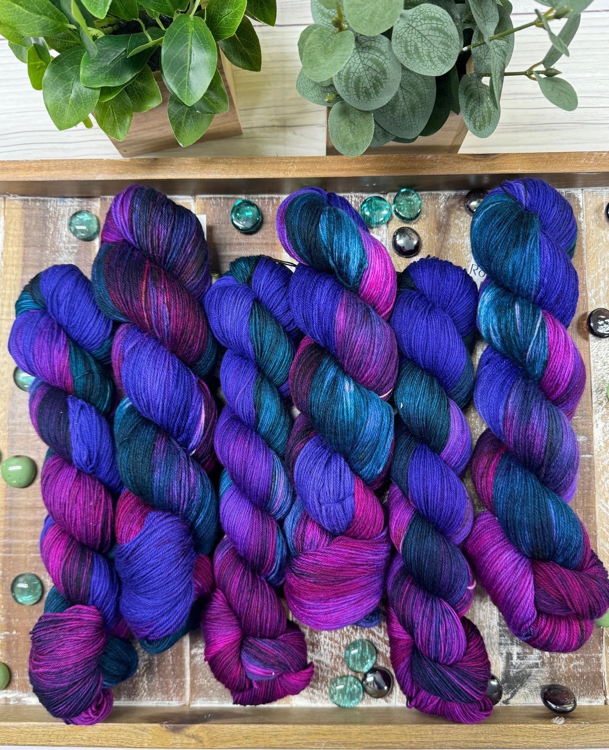 Robin’s Promise Two Sparrows DK, Colorway: Midnight Mardi Gras