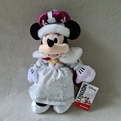 Minnie Mouse Queen Medium Soft Toy