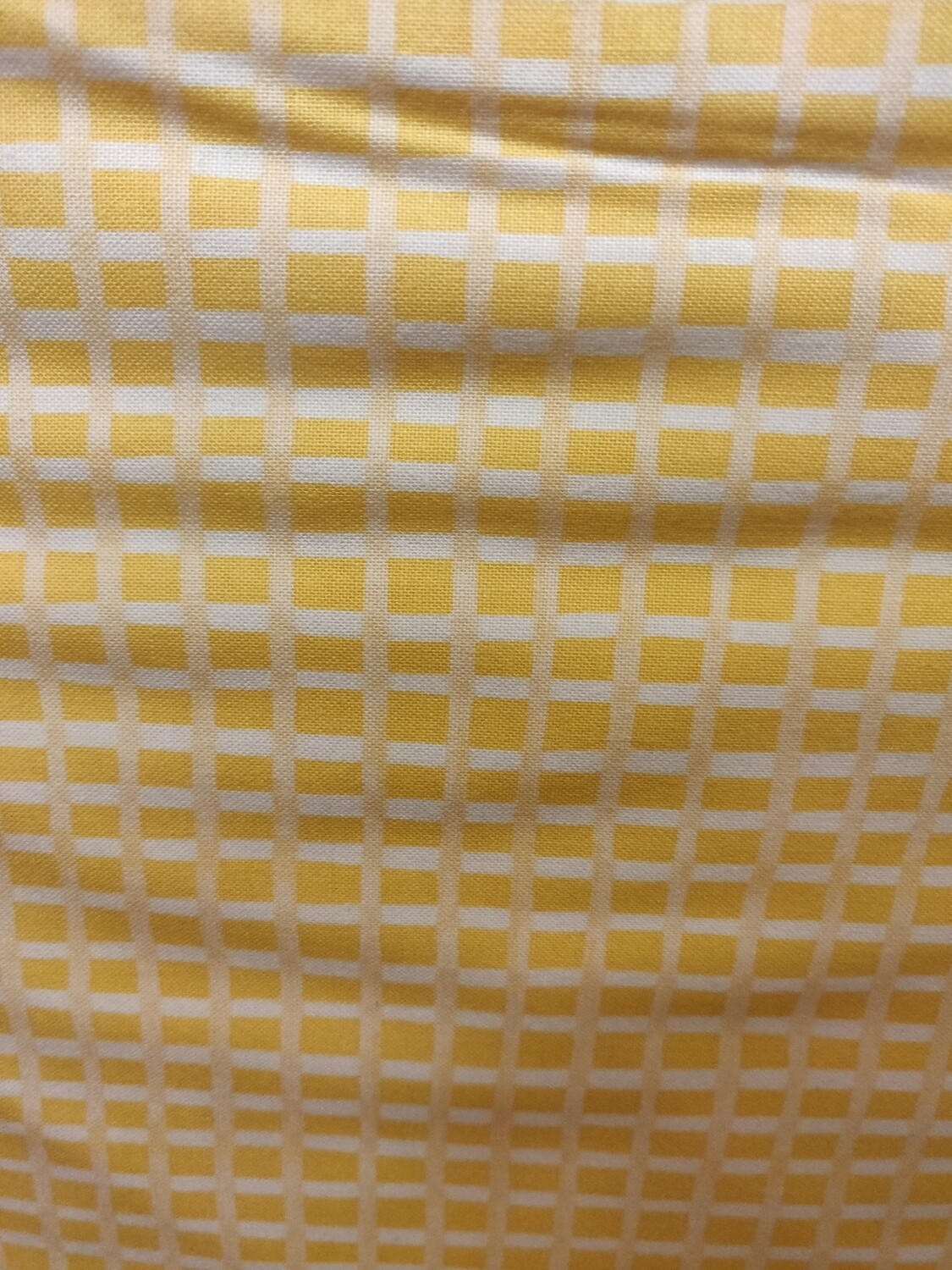 Flourish Yellow Checkers