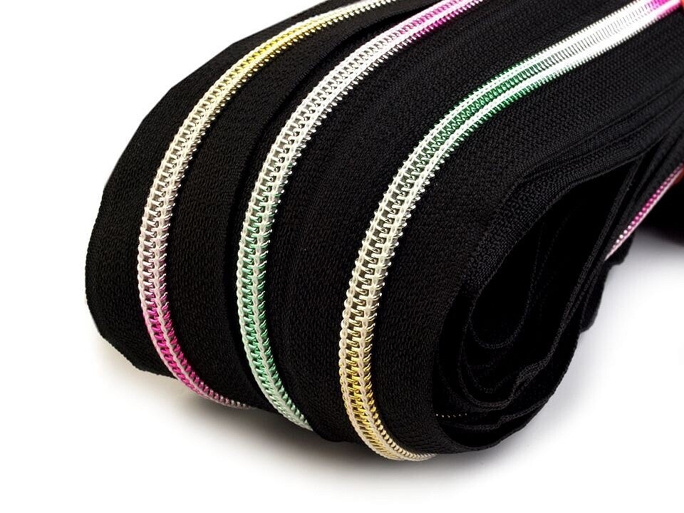 Rainbow Zipper On Black - 6mm