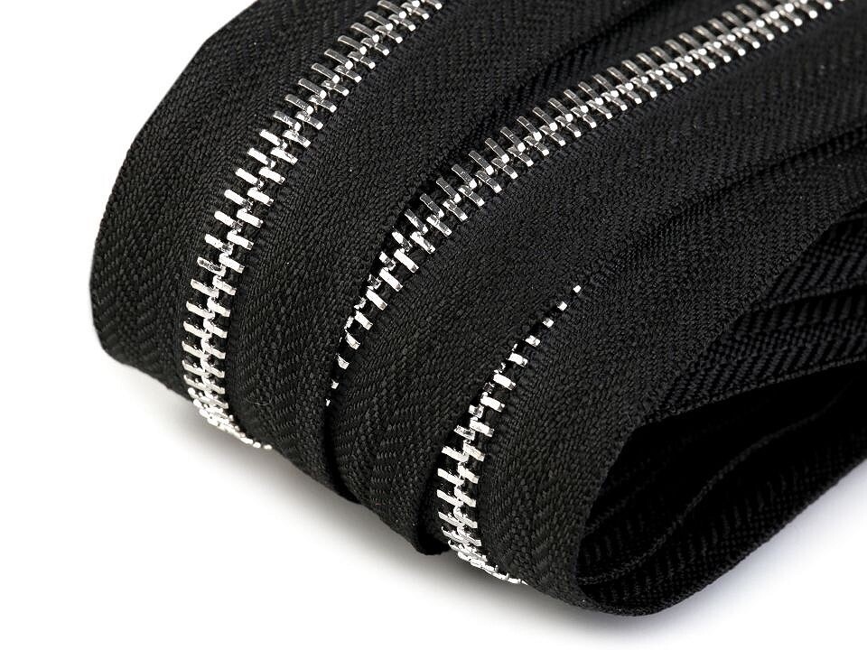 Metal Zipper On Black - 5mm
