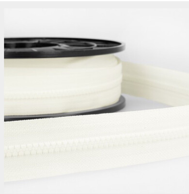 5mm Moulded Zip - Ivory