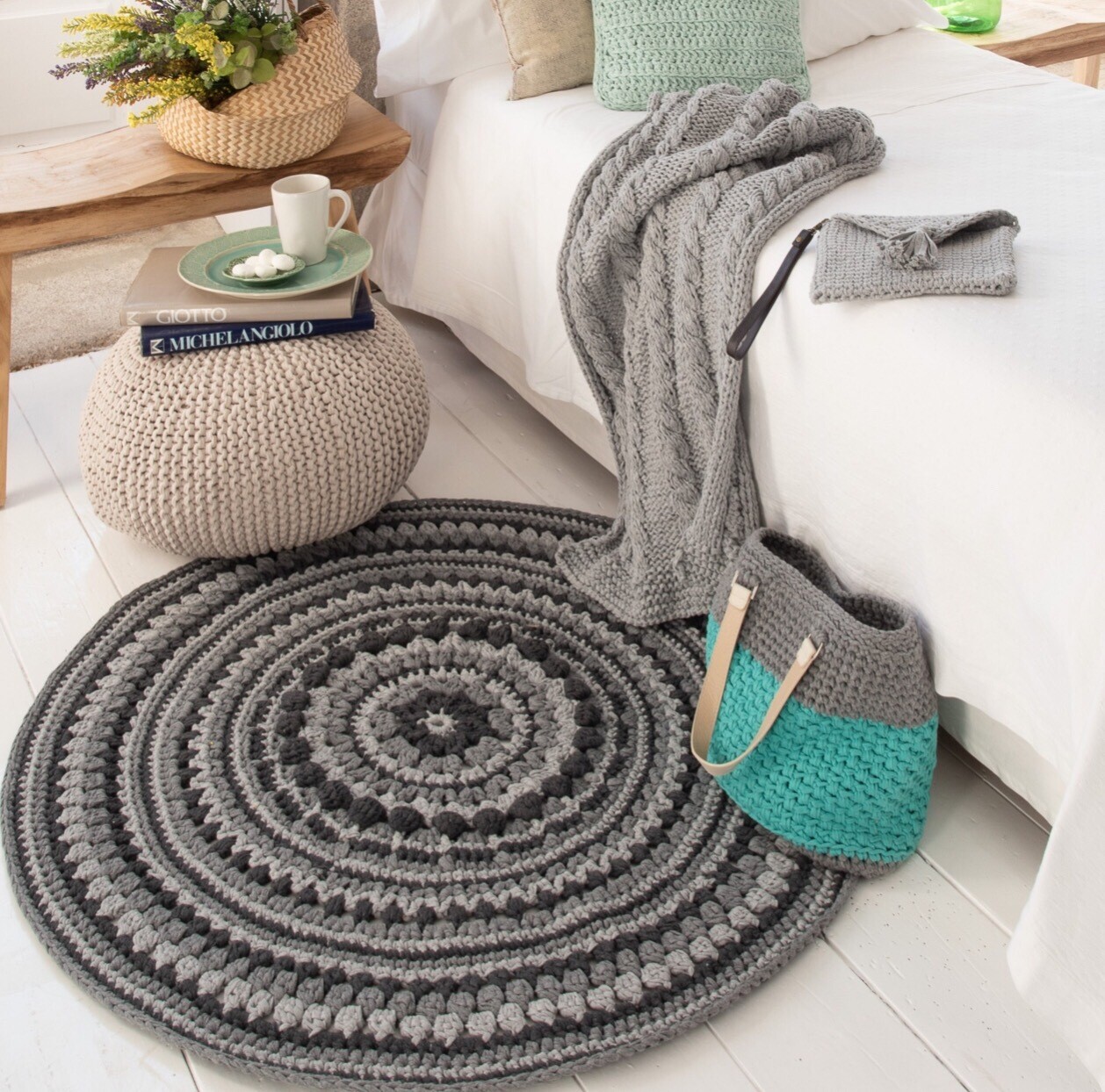 Hoooked Crochet Island Rug Kit RibbonXL - Silver Grey