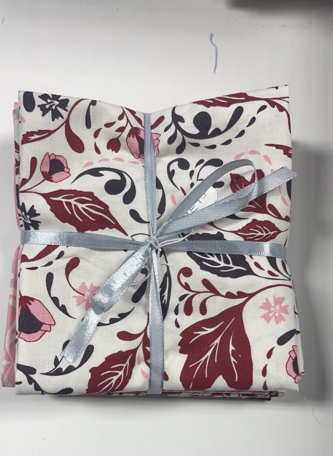 Arts And Crafts Fat Quarter Bundle 1