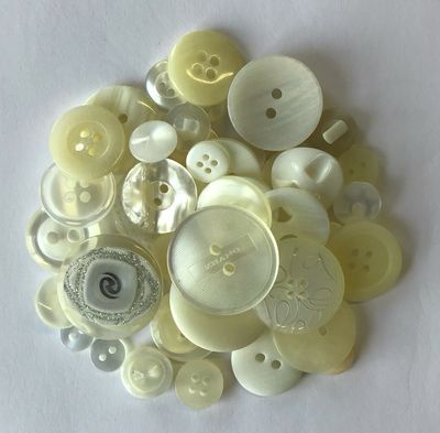 Craft Buttons- Cream