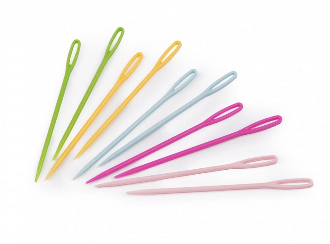 Plastic Needles- 10/ Bag Plastic Needles- 10/ Bag