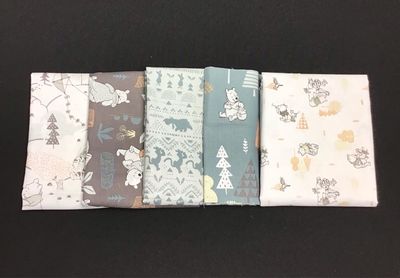 Last Chance Fabric - Winnie The Pooh, 5 Pieces