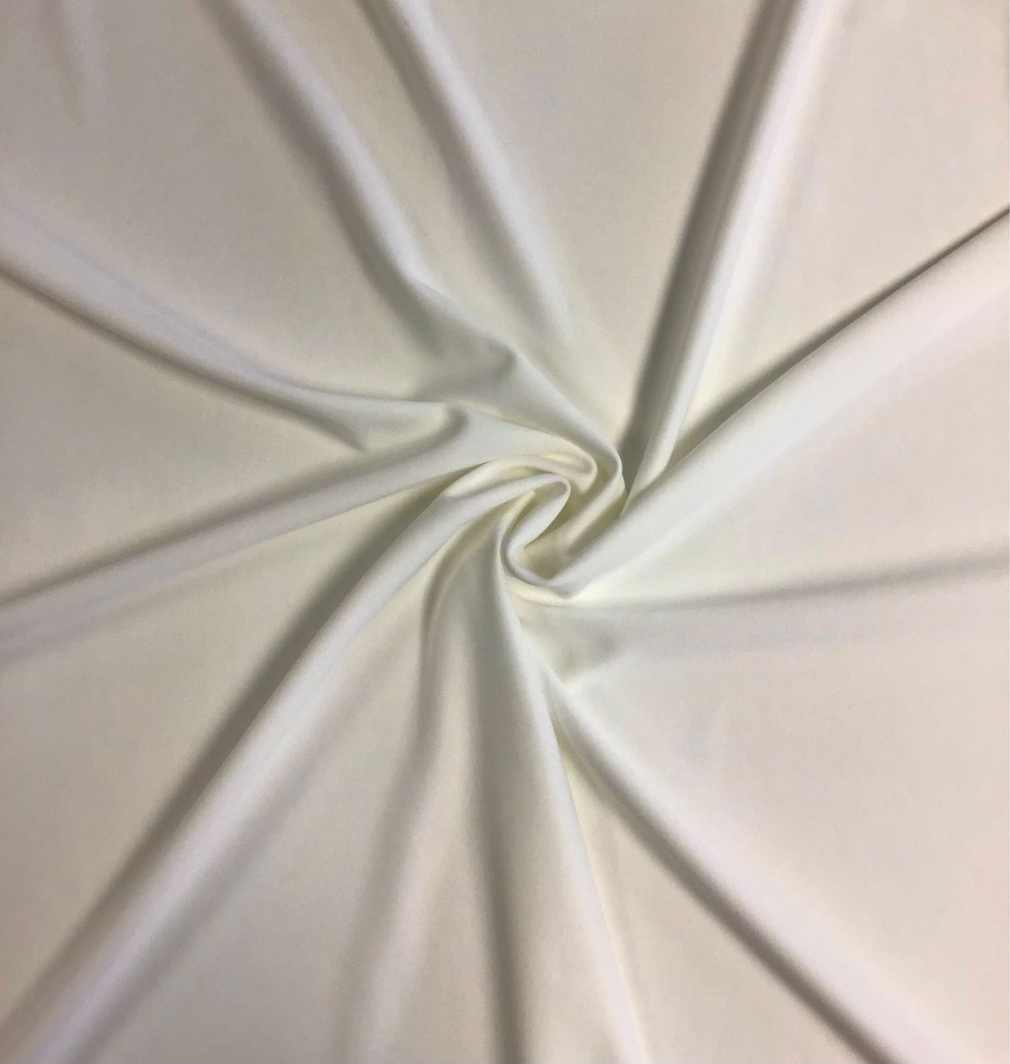 Scuba- Cream