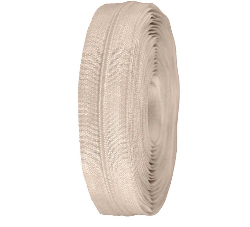 Continuous Nylon Zip 3mm- Cream Continuous Nylon Zip 3mm- Cream