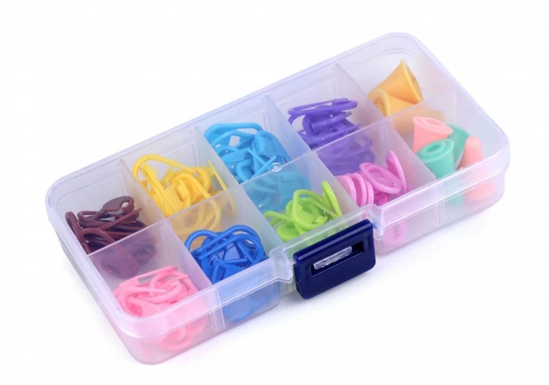 Set Of Knitting/ Crochet Accessories In A Box Set Of Knitting/ Crochet Accessories In A Box