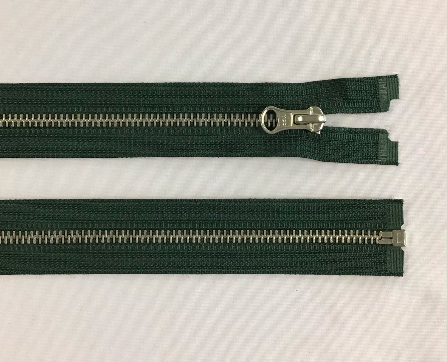 65cm Metal Zip- Green 65cm Metal Zip- Green