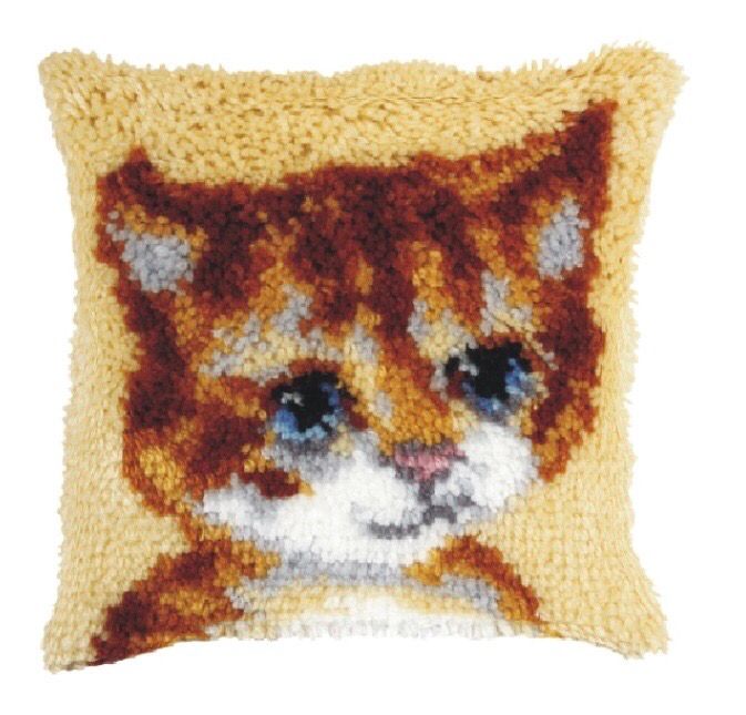 Latch Hook Kit: Cushion: Small: Cat