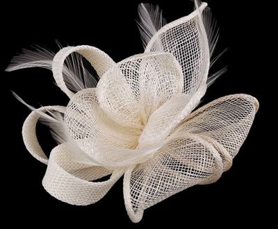 Fascinator / Brooch Flower with Feathers- Ecru Fascinator / Brooch Flower with Feathers- Ecru