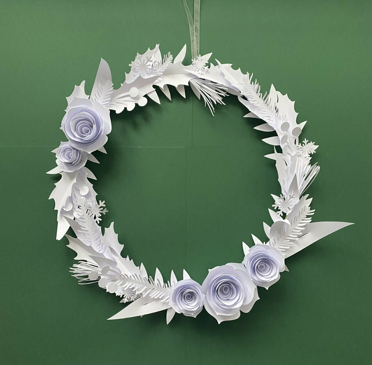 White Christmas Wreath - Large 12"