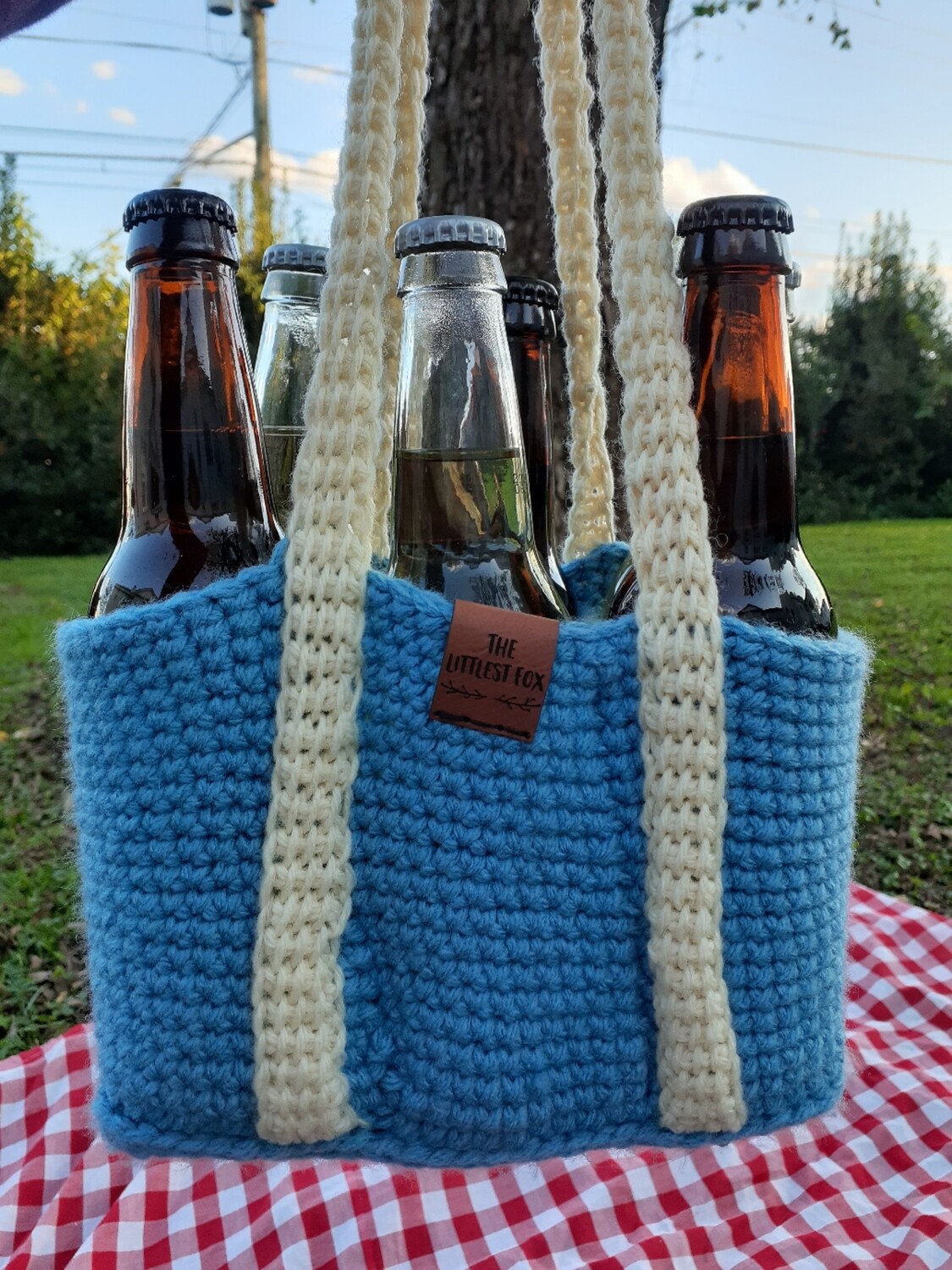 Poisoning Pigeons in the Park - Made to Order - Six Pack Drink Carrier