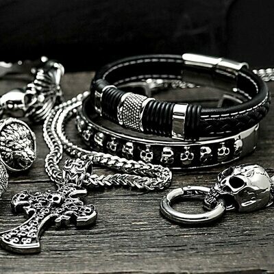 BRACELET