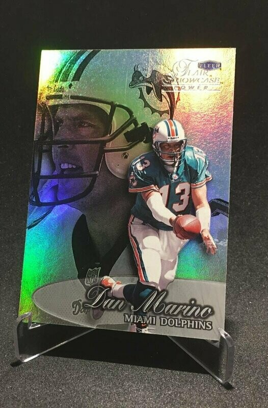 1999 Fleer Showcase Dan Marino