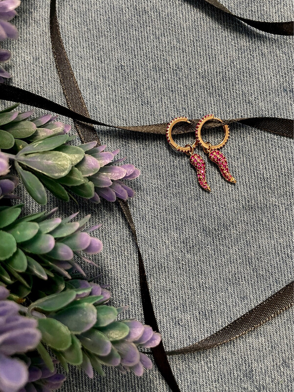 Orecchini cornetti fucsia