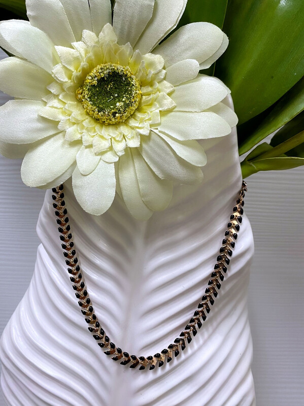 Collana black & gold