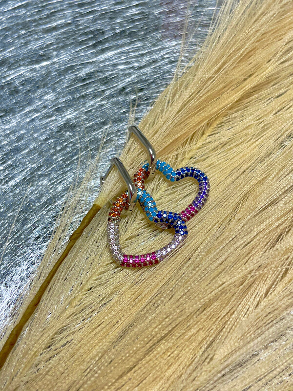 Orecchini legame cuore multicolor