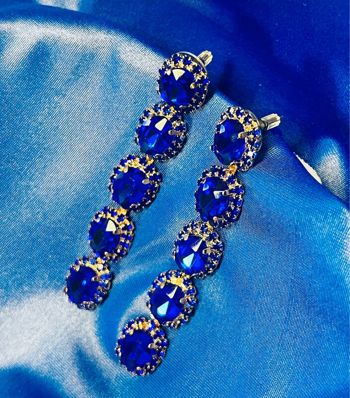 Orecchini lunghi blu